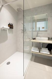 Beach Hotel Helios by CW Hotel Collection - 8
