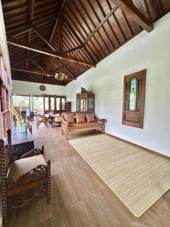 Griya Eksotik - Villa berkonsep klasik dan asri - 6