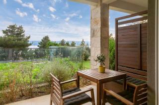 Villa Jolara With Heated Pool-Deluxe Apartment 3 - 3