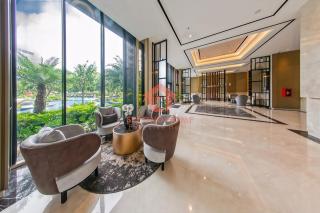 Luxury 2BR Apt Southgate Pool, Gym Wi-Fi - 7