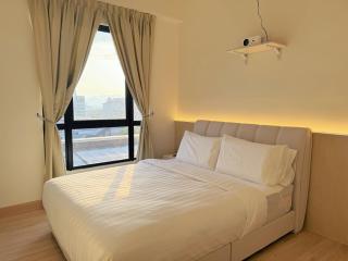 Piccadilly Ipoh Town Free Netflix Projector 50inch TV - 3