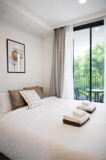 Suite Sky 1BR Rooftop Pool GymLaguna Skypark - 4