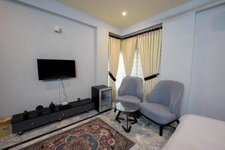 Family Guesthouse - 5