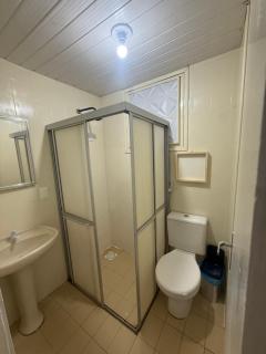 Apartamento completo com vaga de garagem a 200 metros da praia - 1