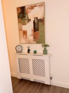Modern 2 bedroom apartment - 8