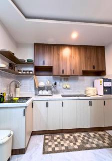 LYLAC Home Saigon TTT - Elegant 3BR 3BA Townhouse Roof Terrace Downtown D1 - 3