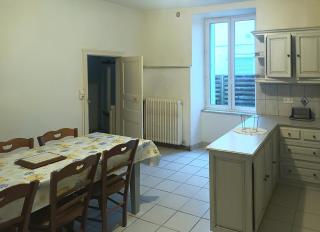 MAISON ENTIERE CENTRE-VILLE DE 4 à 12 PERSONNES - 6