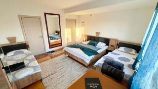 Madigan's Hotel & Restaurant - 8