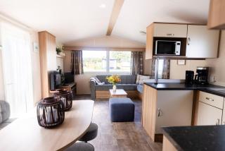 Modern Chalet Inn een Groene Oase van Rust! - 0