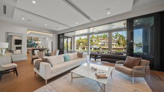 Waterfront Luxury Estate with Private Dock Lighthouse Point - 8