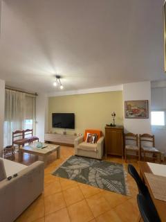 Saranda Sun Apartment - 8