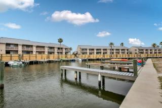 Fisherman Friend! - Coastal Condo - Views Await! - 0
