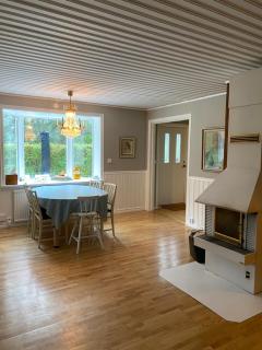 Stor stuga på naturskönt läge på Äspet i Åhus, 4 sovrum - 7