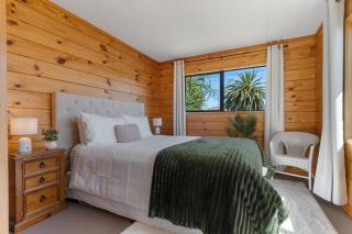 Lockwood on Cologne - 3