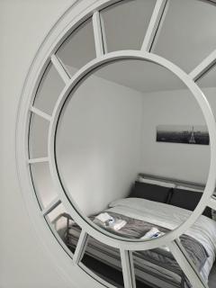 Thames Riverside Studio, Gravesend - 9