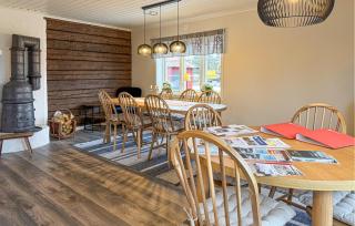 5 Bedroom Awesome Home In Kopparberg - 9