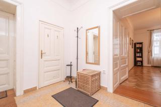 Old Town Serenity & Historic Charm - 2