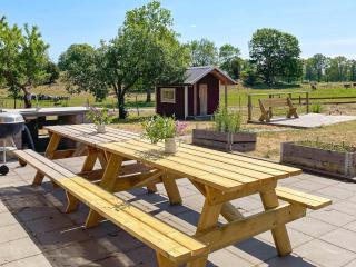 9 person holiday home in Mörlunda-By Traum - 8