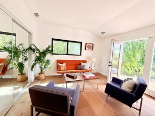 Ojai Valley Luxury Hillside Estate - Ojai - 2