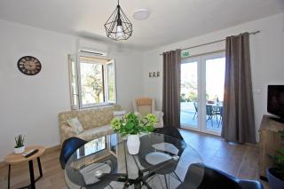 Apartments by the sea Postira - Brac - 25183 - 6