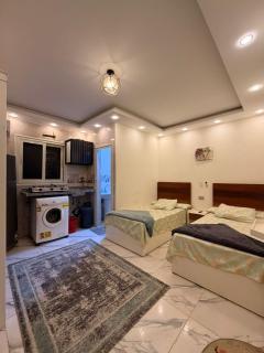 فندق العجمي 100 - 0