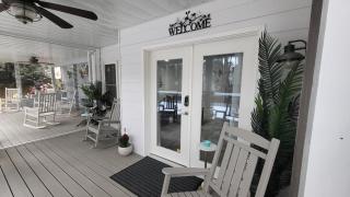 Relaxing Luxury Home Away From Home! - 0