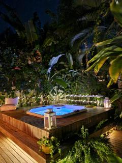 Mini Casa com Jacuzzi e Piscina - 9