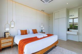 V301 Brand New 4BR Pool Villa Near Bang Tao Beach - 1