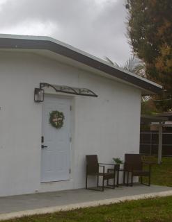 Cozy Studio near Hard Rock Stadium - 1