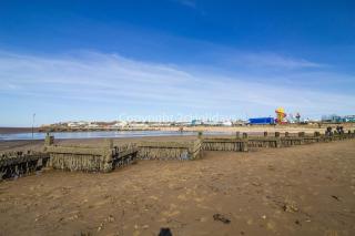 Wheelchair Friendly Caravan With Decking At Manor Park In Hunstanton Ref 23045B - 5