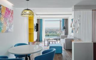 Nile View Residence at Holiday Inn & Suites Cairo Maadi - 7