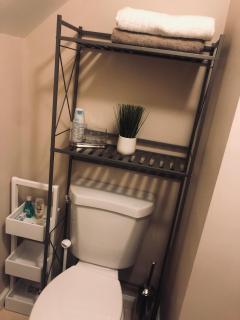 Serene Retreat near JFK Private Balcony, Yard, and Pool Access - 9
