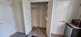 Single Room in Townhouse - 4