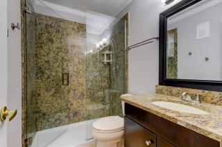 Sailport Water Front Condo - 5