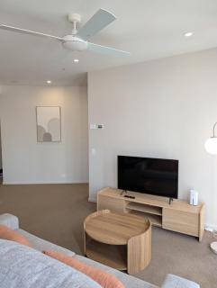 Premium Unit w/ Rooftop Pool in the Heart Brisbane - 5