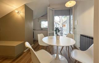 1 Bedroom Nice Apartment In Cattolica - 8