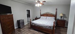 Spacious Private Room - Workspace - Las Cruces - 9