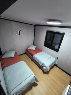 Tiny house container - 3