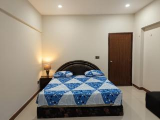Fully furnished paying guest accommodation - 5