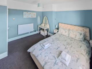 Seahouses Cottage - 1