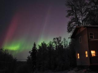 Fairbanks Hillside Cabin with Northern Lights Views - 4