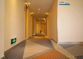 City Comfort Inn Huanggang Huangmei Passenger Station - 4