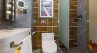 James Joyce Coffetel Tianjing First Central Hospital Nankai University - 2