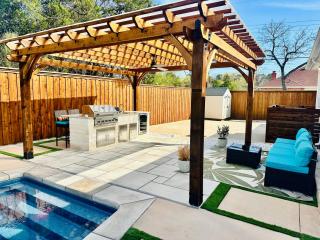 Pool & Game House,Sleeps 10,Billiards - 6