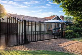 Macum Haven Florida Park Pool! Netflix! - Roodepoort - 9