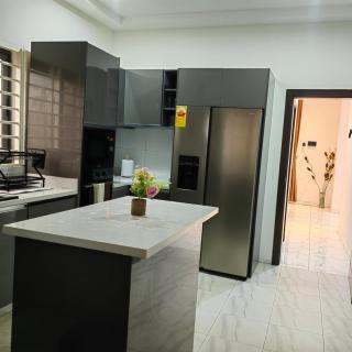 Beautiful & comfy 3 bedroom rental with mountain views! - 4