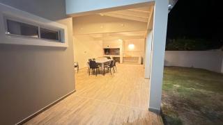 Casa con piscina y gran quincho para 7 personas - 5