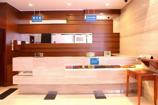 Grand Harbour Hotel - 9