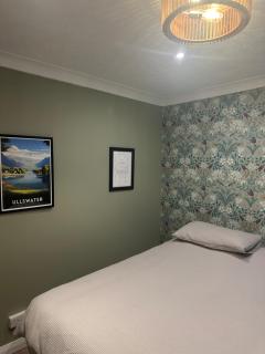 Honeypot Cottage - 1