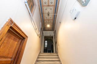 2 oda 1 salon apartment in a historical building in the heart of Galata - 8